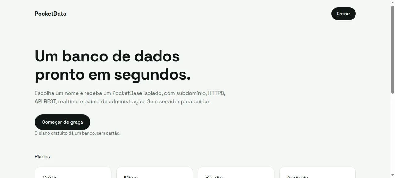Landing do PocketData, com o plano gratuito de banco de dados em segundos